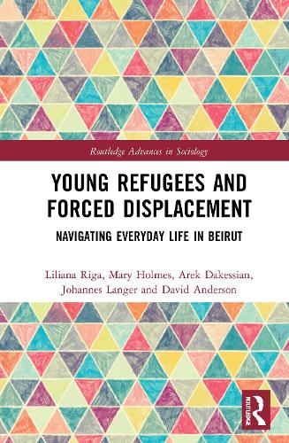 Бумажная книга «Young Refugees and Forced Displacement: Navigating Everyday Life in Beirut», авторов Арек Дакессиан, Йоханнес Лангер, Лилиана Рига, Мэри Холмс - фото №1