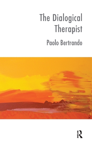 Паперова книга «The Dialogical Therapist: Dialogue in Systemic Practice», автор Паоло Бертрандо - фото №1