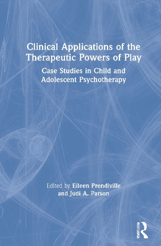 Паперова книга «Clinical Applications of the Therapeutic Powers of Play: Case Studies in Child and Adolescent Psychotherapy» - фото №1