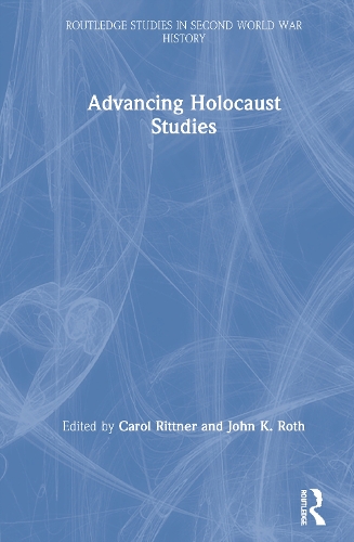 Паперова книга «Advancing Holocaust Studies» - фото №1