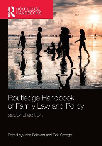Паперова книга «Routledge Handbook of Family Law and Policy» - фото №1