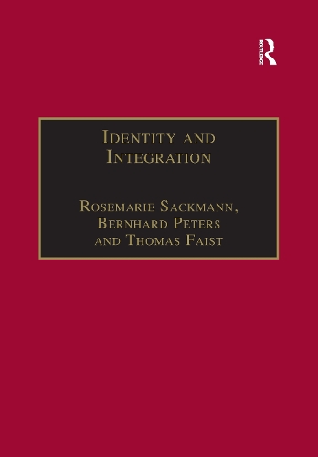 Паперова книга «Identity and Integration: Migrants in Western Europe», автор Бернхард Петерс - фото №1