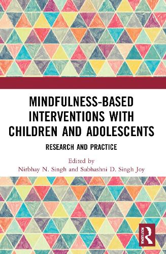 Бумажная книга «Mindfulness-based Interventions with Children and Adolescents: Research and Practice» - фото №1