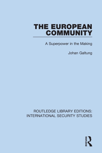 Бумажная книга «The European Community: A Superpower in the Making», автор Йохан Галтунг - фото №1