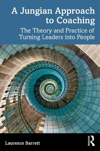 Бумажная книга «A Jungian Approach to Coaching: The Theory and Practice of Turning Leaders into People», автор Лоуренс Барретт - фото №1