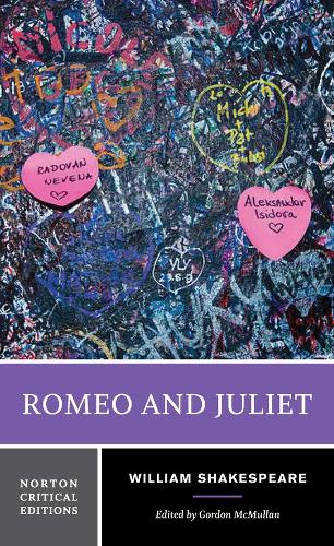 Паперова книга «Romeo and Juliet: A Norton Critical Edition», автор Вільям Шекспір - фото №1