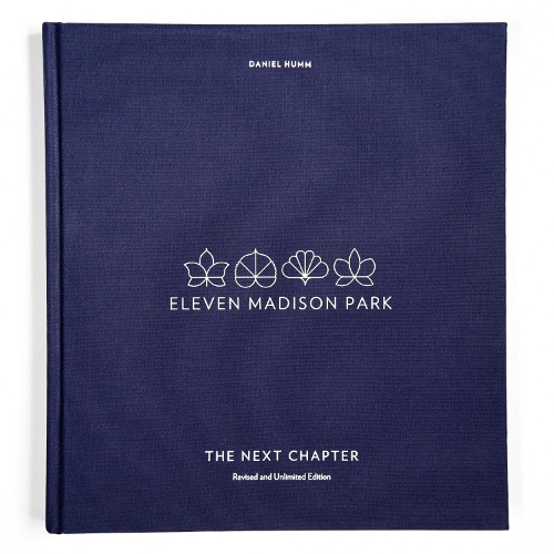Бумажная книга «Eleven Madison Park: The Next Chapter», авторов Дэниел Хумм, Уилл Гидара - фото №1