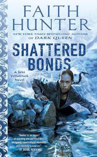 Паперова книга «Shattered Bonds», автор Фейт Хантер - фото №1