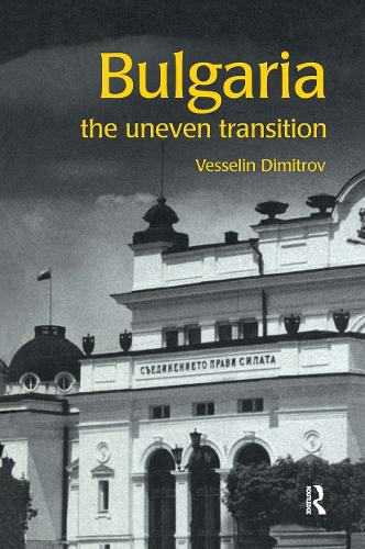 Паперова книга «Bulgaria: The Uneven Transition», автор Веселін Дімітров - фото №1