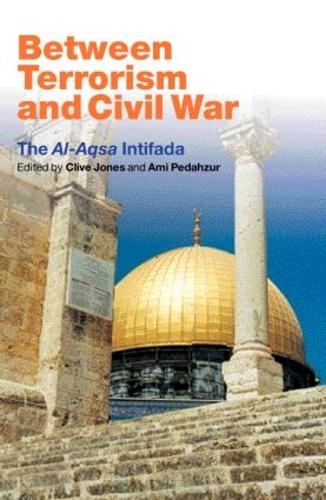 Паперова книга «Between Terrorism and Civil War: The al-Aqsa Intifada» - фото №1