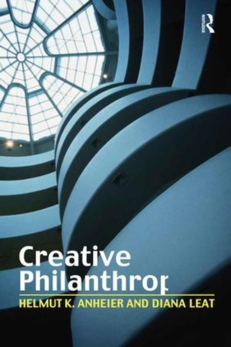 Бумажная книга «Creative Philanthropy: Toward a New Philanthropy for the Twenty-First Century», автор Диана Леат - фото №1