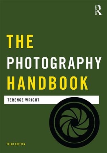Бумажная книга «The Photography Handbook», автор Теренс Райт - фото №1