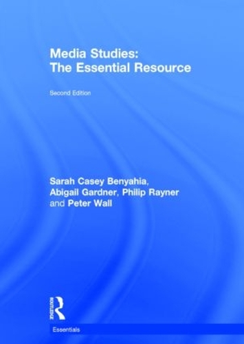 Паперова книга «Media Studies: The Essential Resource», авторів Ебігейл Гарднер, Пітер Волл, Філіп Рейнер, Сара Кейсі Беняхія - фото №1