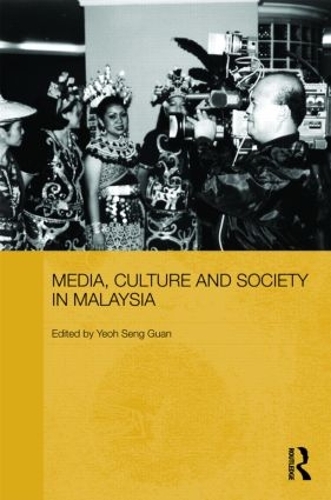 Паперова книга «Media, Culture and Society in Malaysia» - фото №1
