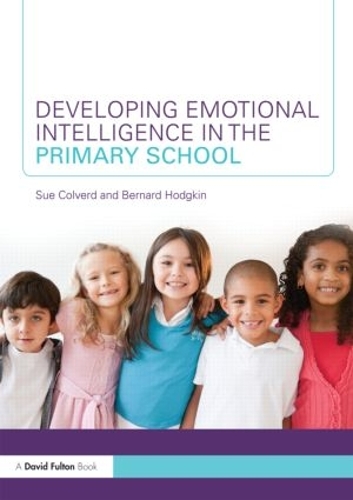 Бумажная книга «Developing Emotional Intelligence in the Primary School», авторов Бернард Ходжкин, Сью Колверд - фото №1