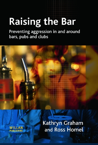 Бумажная книга «Raising the Bar», авторов Кэтрин Грэм, Росс Гомель - фото №1