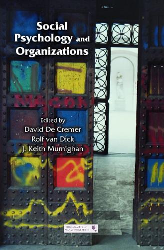 Бумажная книга «Social Psychology and Organizations» - фото №1