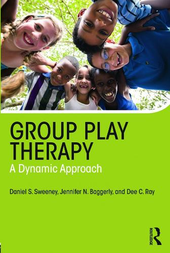 Бумажная книга «Group Play Therapy: A Dynamic Approach», авторов Дэниел С. Суини, Ди Си Рэй, Дженнифер Баггерли - фото №1