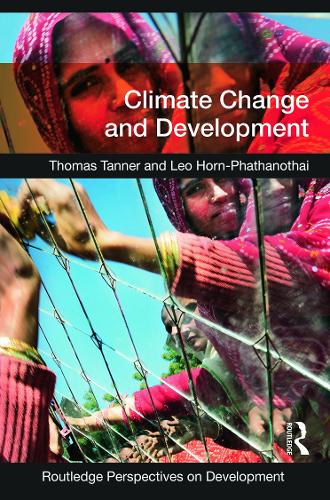 Бумажная книга «Climate Change and Development», авторов Лео Хорн-Фатанотай, Томас Таннер - фото №1