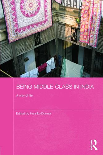 [object Object] «Being Middle-class in India: A Way of Life» - фото №1