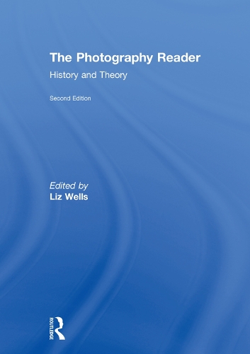 Паперова книга «The Photography Reader: History and Theory» - фото №1
