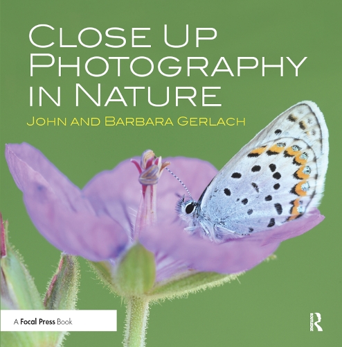 Паперова книга «Close Up Photography in Nature», автор Джон Герлах - фото №1