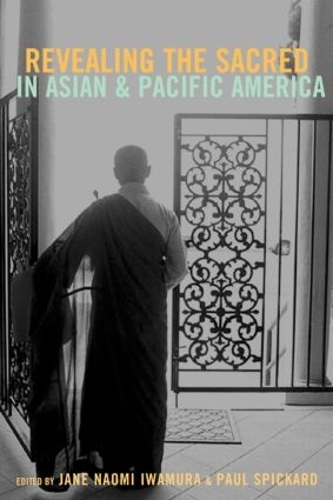 Бумажная книга «Revealing the Sacred in Asian and Pacific America» - фото №1