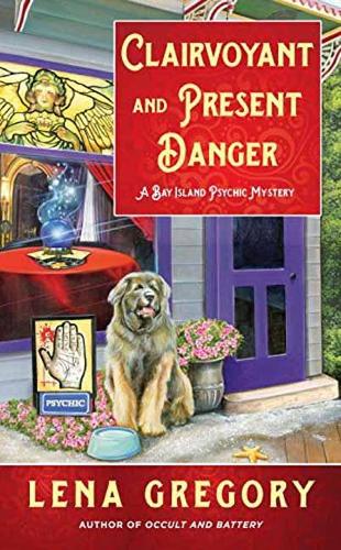 Бумажная книга «Clairvoyant and Present Danger», автор Лена Грегори - фото №1