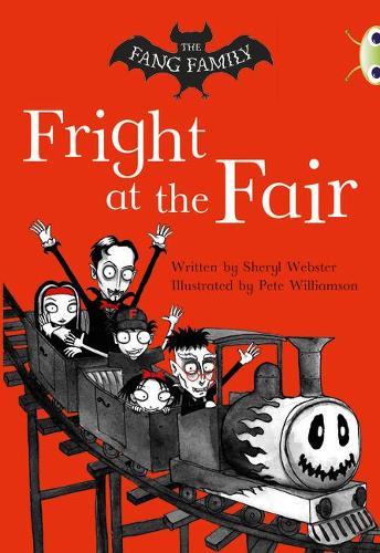 Бумажная книга «Bug Club Independent Fiction Year Two White A The Fang Family: Fright at the Fair», автор Шерил Вебстер - фото №1