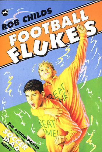 Бумажная книга «Football Flukes», автор Роб Чайлдс - фото №1