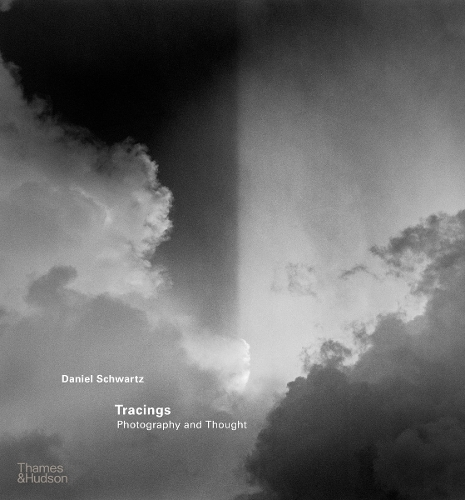 Паперова книга «Tracings. Photography and Thought», автор Деніел Шварц - фото №1