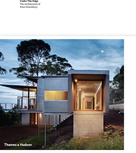 Паперова книга «Under the Edge: The Architecture of Peter Stutchbury», автор Юен МакІн - фото №1