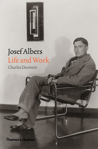 Бумажная книга «Josef Albers: Life and Work», автор Чарльз Дарвент - фото №1
