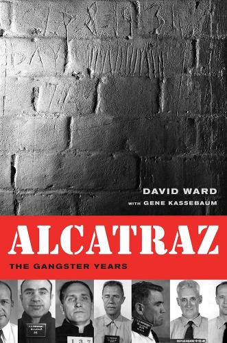 Паперова книга «Alcatraz: The Gangster Years» - фото №1
