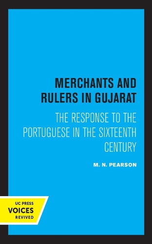 Паперова книга «Merchants and Rulers in Gujarat: The Response to the Portuguese in the Sixteenth Century», автор М. Н. Пірсон - фото №1