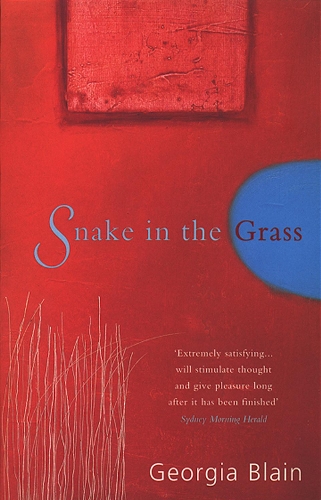 Бумажная книга «Snake In The Grass», автор Джорджия Блейн - фото №1