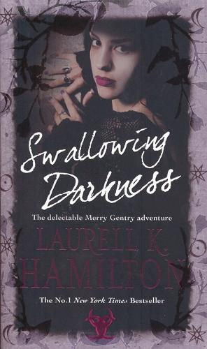 Бумажная книга «Swallowing Darkness», автор Лорел К. Гамильтон - фото №1