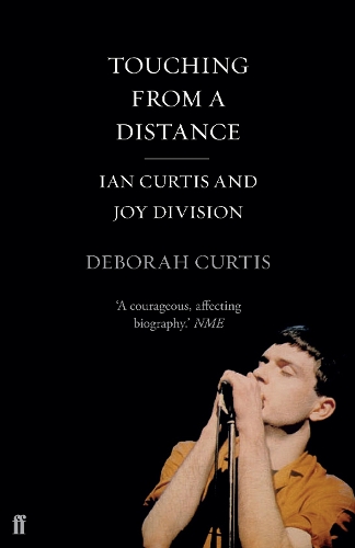 Бумажная книга «Touching From a Distance», автор Дебора Кертис - фото №1