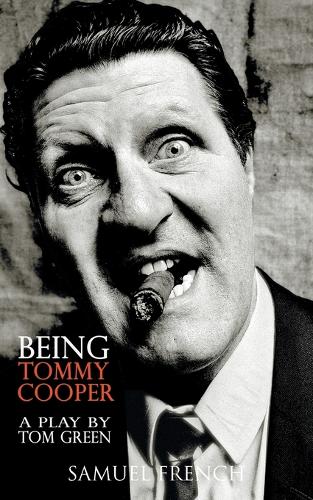 Бумажная книга «Being Tommy Cooper», автор Том Грин - фото №1
