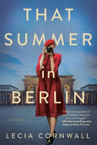 Паперова книга «That Summer in Berlin», автор Леся Корнуолл - фото №1