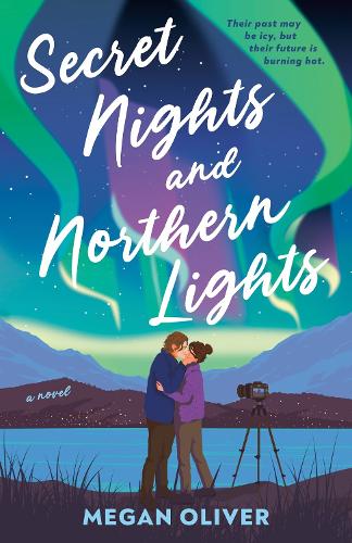Паперова книга «Secret Nights and Northern Lights», автор Меган Олівер - фото №1