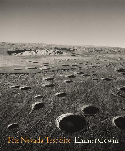 Паперова книга «The Nevada Test Site», автор Еммет Говін - фото №1