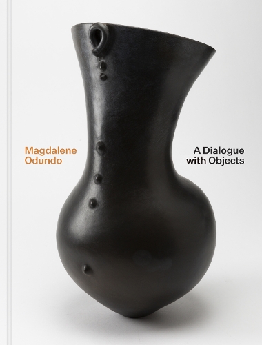 Бумажная книга «Magdalene Odundo: A Dialogue with Objects», автор Секвойя Миллер - фото №1