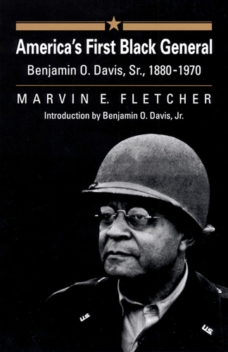 Бумажная книга «America's First Black General: Benjamin O.Davis, Sr., 1880-1970», автор Марвин Э. Флетчер - фото №1