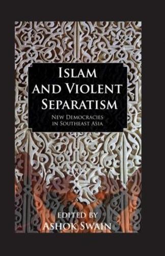 Паперова книга «Islam And Violent Separatism», автор Ашок Свейн - фото №1