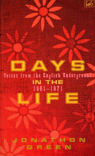 Бумажная книга «Days In The Life», автор Джонатан Грин - фото №1
