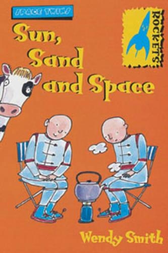 Паперова книга «Space Twins: Sun, Sand and Space», автор Венді Сміт - фото №1