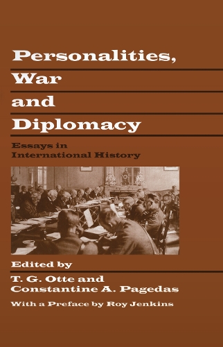 Бумажная книга «Personalities, War and Diplomacy: Essays in International History» - фото №1