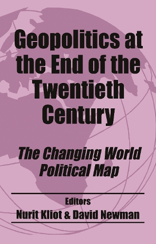 Бумажная книга «Geopolitics at the End of the Twentieth Century: The Changing World Political Map» - фото №1