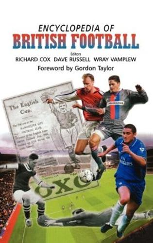 Паперова книга «Encyclopedia of British Football» - фото №1